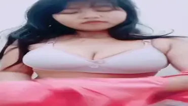 Amatir Viral ABG Imut Colmek Basah Di Kasur